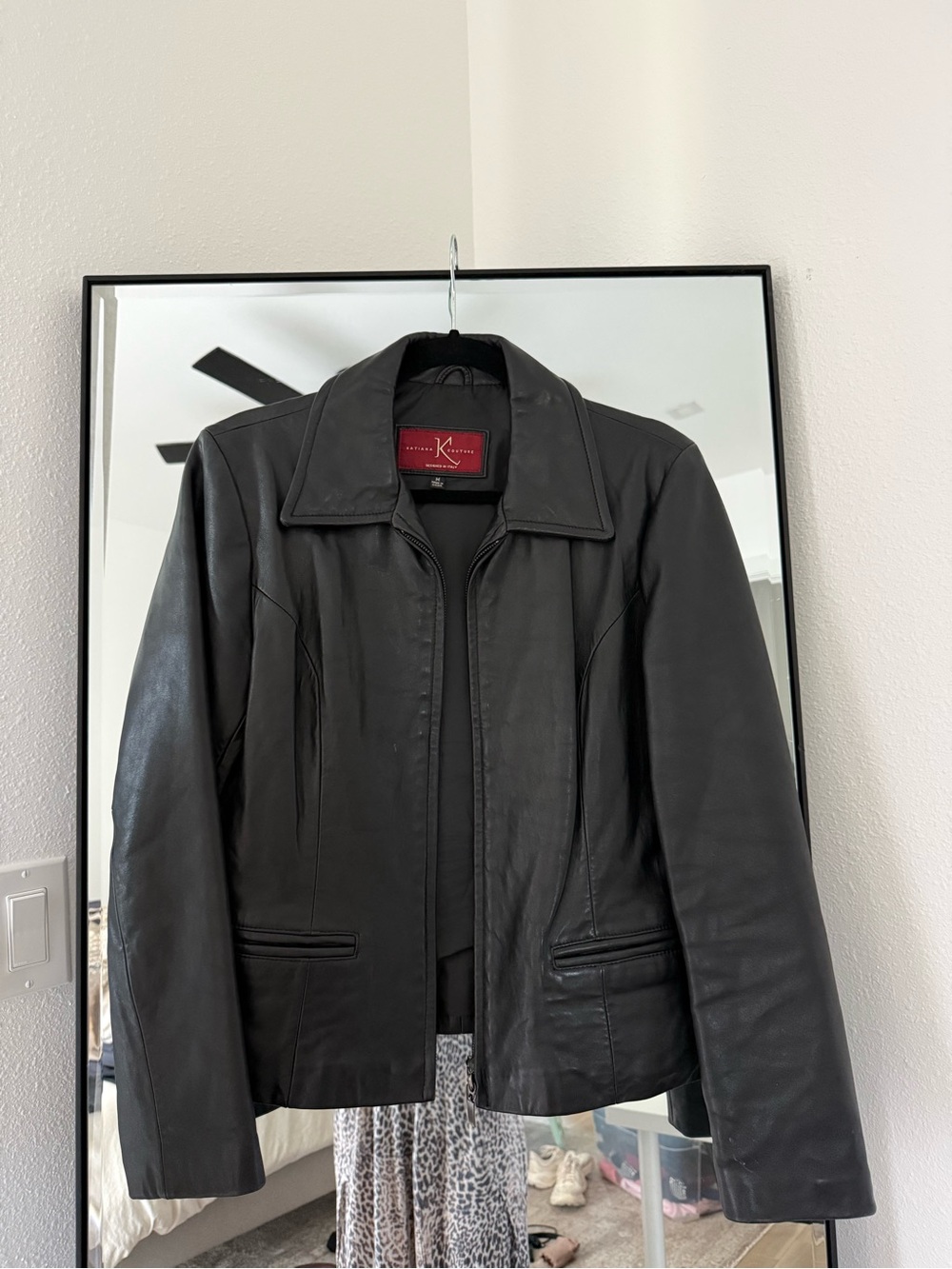 Kathy Van Zeeland Black Leather Zip Jacket